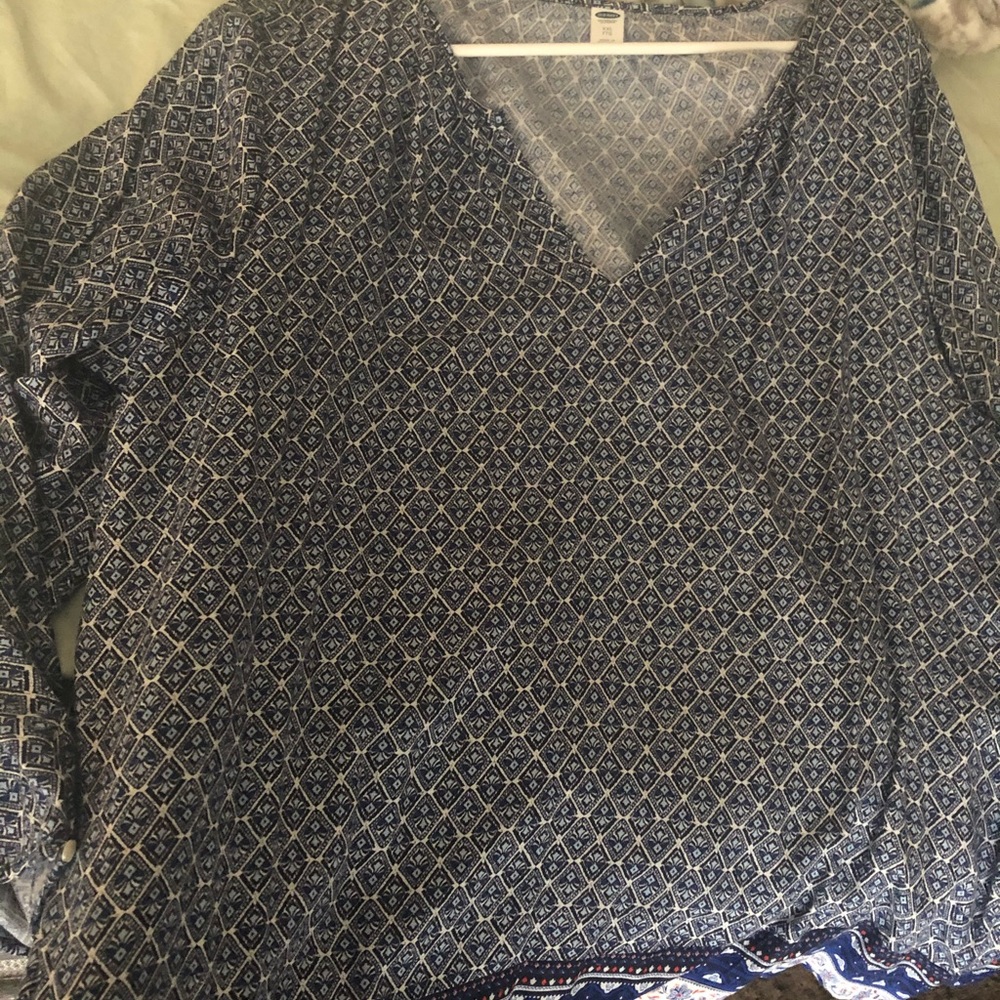 Old navy long sleeve blouse